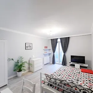 Apartament Grójecka Korotyńskiego , Warszawa Polska
