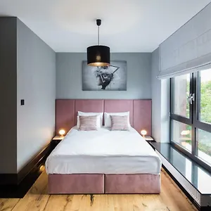 Bella - Victoria By Oneapartments , Sopot Polska